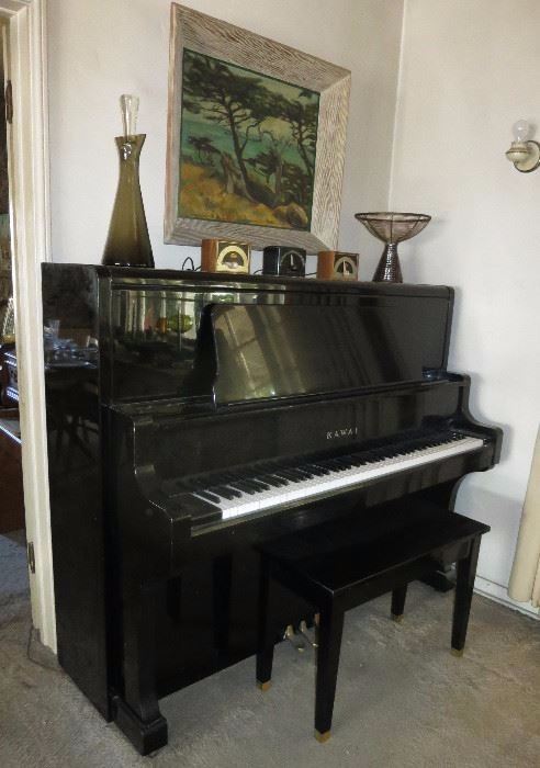 Great Kawaii Ebony Upright Piano, BL - 71