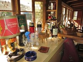 Fun Seagram's Barware