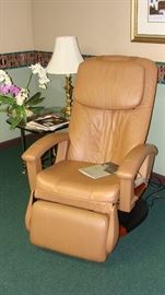 Human Touch Robitil leather massage recliner