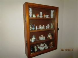 VERY OLD COLLECTIBLES