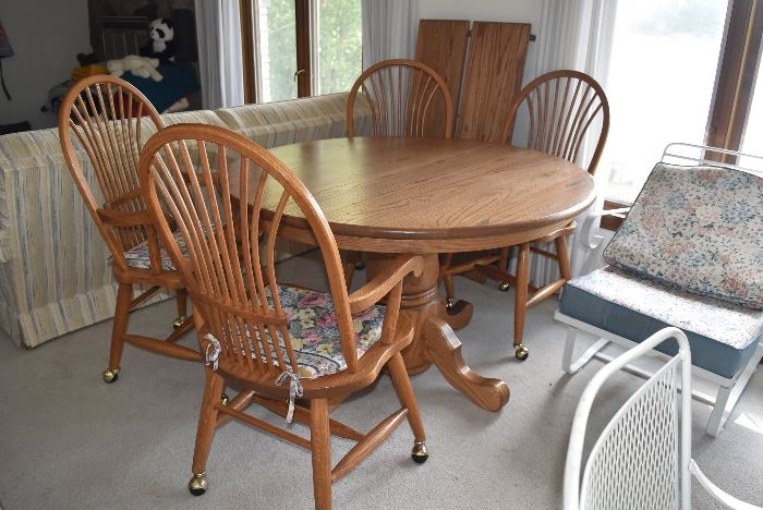 Amish Made OakTable & Chairs