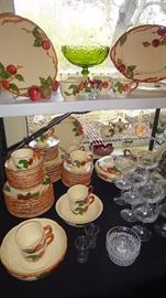 Franciscan Ware Apple set 