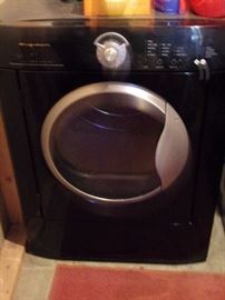 Frigidaire Black washer and dryer- can be stackable
