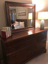 Queen Bedroom Set. Dresser + Mirror