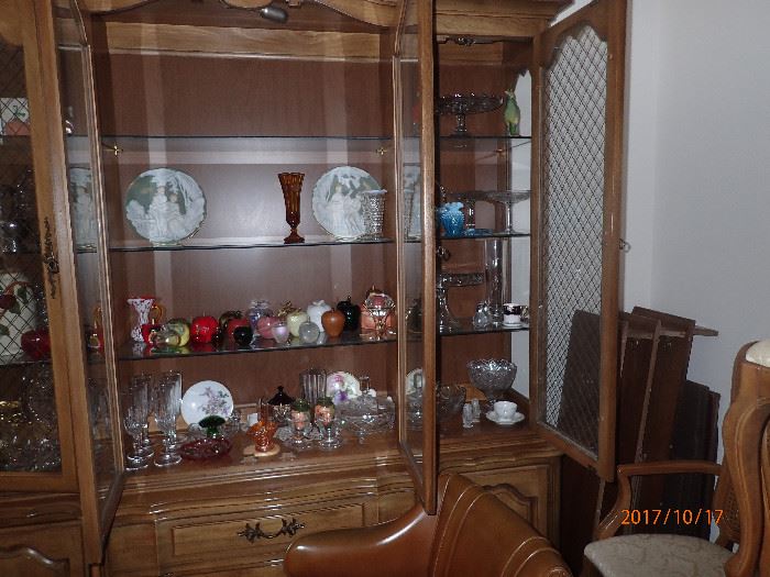 collection of glassware, crystal, apples