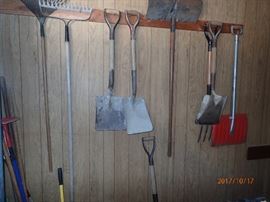 garden tools