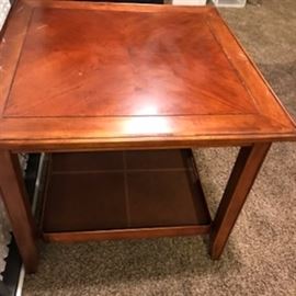 Cocktail table with serving traY BELOW