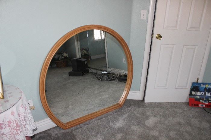 large round mirror