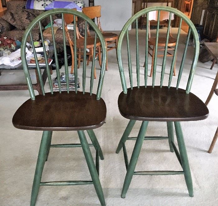 Pair of bar stools 