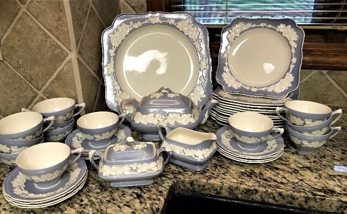 Set of Crown Ducal dishes in periwinkle blue & ivory Gainesborough England