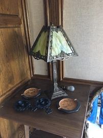 Antique Art Nouveau 4 panel slag glass lamp.