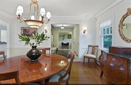 Fantastic Henredon Round Cherry Dining Table w/ leaf