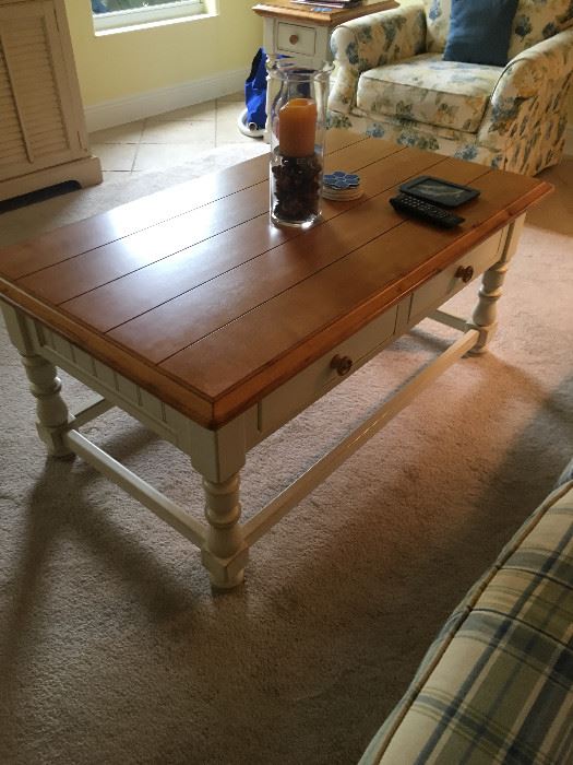 distressed coffee and end tables set, oak top 