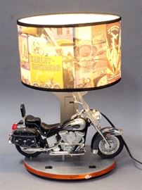Harley Davidson King America Heritage Lamp V Motorcycle Table Lamp Nightlight, 14"W x 18"H, Works