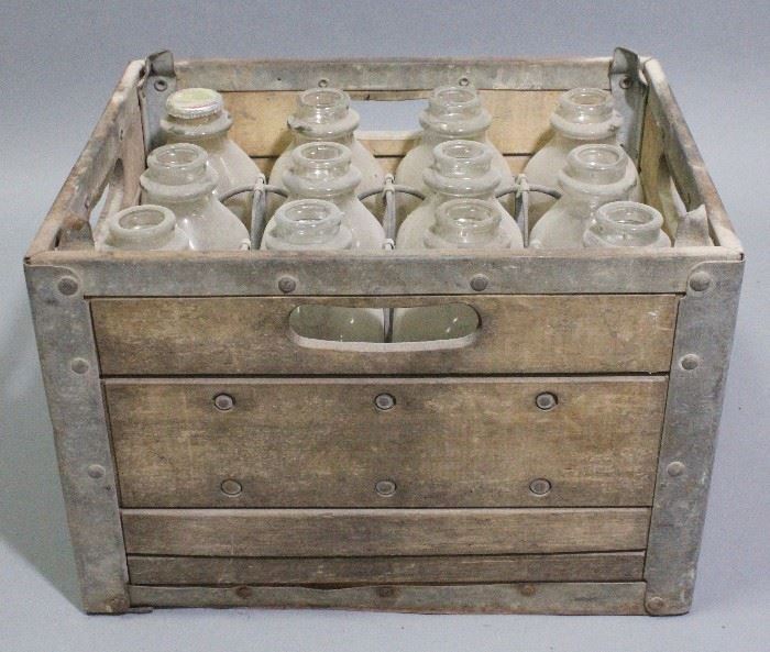 Goodrich Dairy Vintage Wood and Metal Milk Crate with 12 Glass Milk Bottles, 12" x 10" x 15"