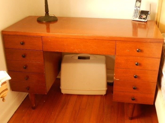 Nice Danish desk. Note: portable sewing machine