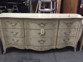 retrievePhoto103.html