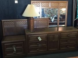 retrievePhoto105.html