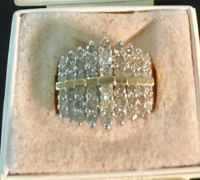 2 carat diamond cluster gold ring