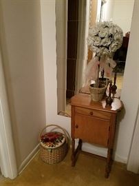 Sewing basket and cute little cabinet