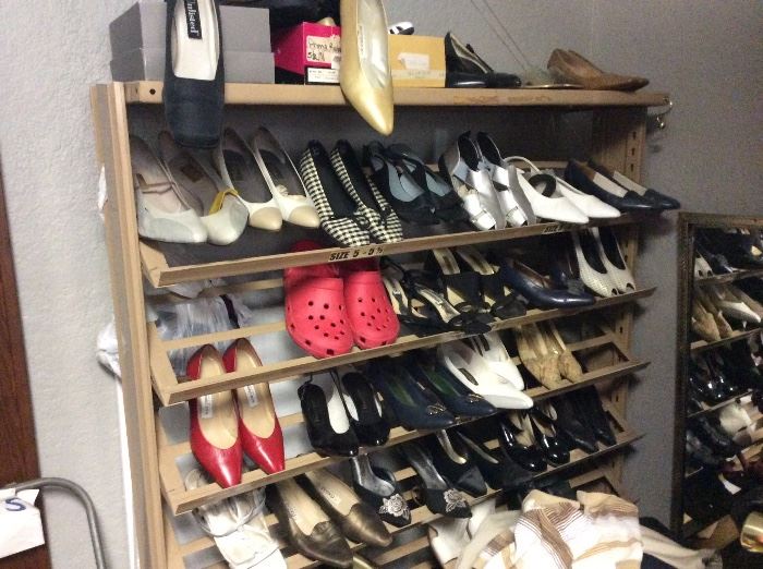 Tons of women's shoes. Various sizes and styles