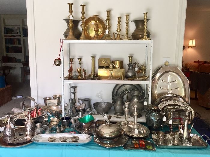 NICE SELECTION OF SILVER PLATE / PEWTER / BRASS