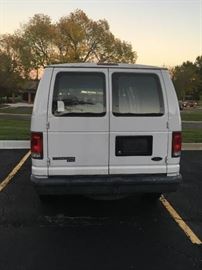 F250 Ford Cargo Van 1998 Econoline Runs and Drives w/ Clear Title