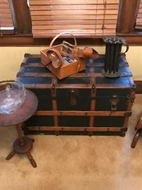 Gorgeous trunk that would be perfect as a coffee table