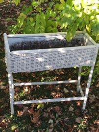 Wicker Planter with metal liner