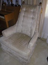 Mid-century ivory fabric chair (1 of 2)