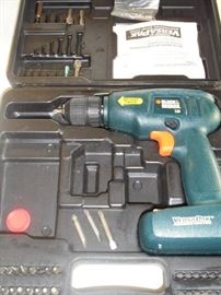 Battery drill & case