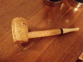 CORN COB PIPE