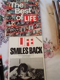 THE BEST OF LIFE - LIFE SMILES BACK