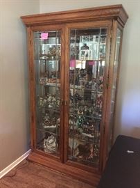 Beautiful Oak leaded glass curio