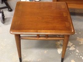 Nicely crafted side table- 18" square 