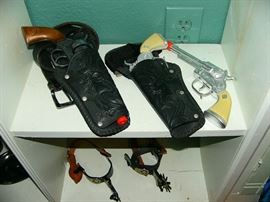 Toy guns with holsters, (Gun Mac 0191 made in Italy by Edison Giocaitoli S.P.A.), toy spurs