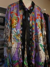 A Silk Versace Shirt belonging to Mr. Landau