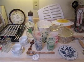 Knife sets, corning ware, pyrex and collectible glasses