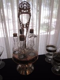 WOW!  Right off Grannie's table!  Looks to be in perfect shape