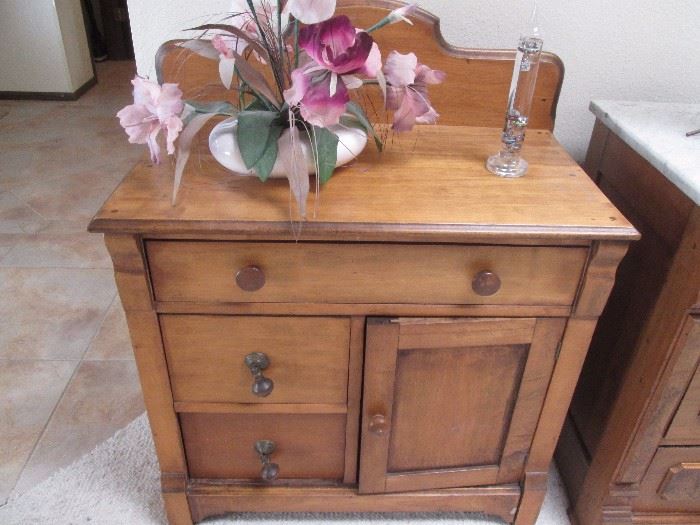 Washstand, also early piece