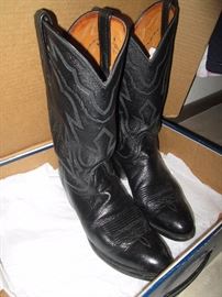 Men's Black dress boots by Lucchese 2000, size-9 1/2 E
