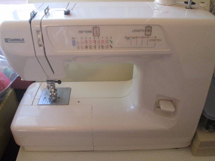 Kenmore Portable Sewing Machine with case                           Model #385-15516000