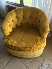 60's "Brady Bunch" Comfy Chair