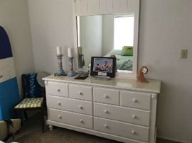 Dresser w/ mirror, has matching chest of drawers and side cabinet