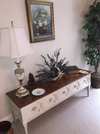 American of Martinsville console. Hull ceramic basket