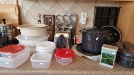 storage, cookware, and baking items
