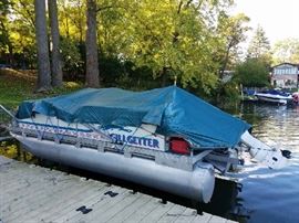 1998 Gillgetter Pontoon Boat. urchased in 1999 and first used in 2000. Rated for 8 adults with a 25 HP Johnson engine.&nbsp; The engine is a 2-cycle and it has an oil reservoir and injects oil directly into the engine, rather than mixing it with the gas.&nbsp; &nbsp;Has been kept on a lift&nbsp;for the winter with&nbsp;tables placed under the cover to support any snow load.&nbsp; It does need a new throttle cable but it works at low speed.&nbsp; The impeller was recently replaced. &nbsp; The battery is brand new.