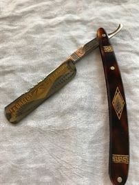 Le Grelot straight edge razor