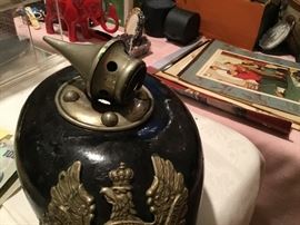 Germany Prussia WW1 Helmet (as is- top is loose) 