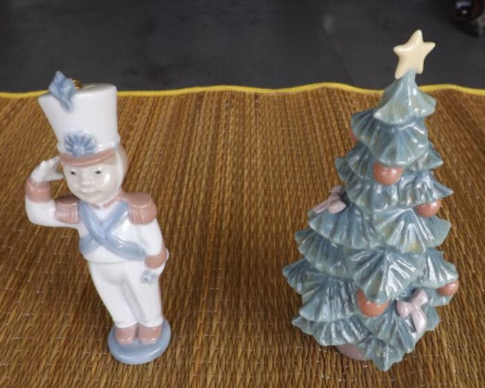 IET002 Lladro Christmas Tree and Toy Soldier Figurines
